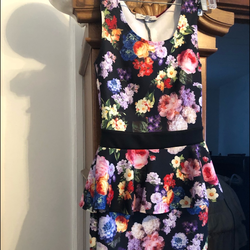 Misses dress